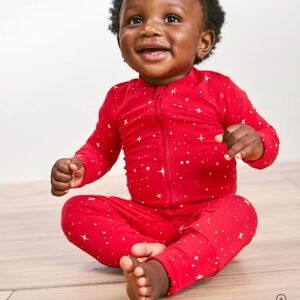 Hanna Andersson Red Star-Patterned Baby Onesie